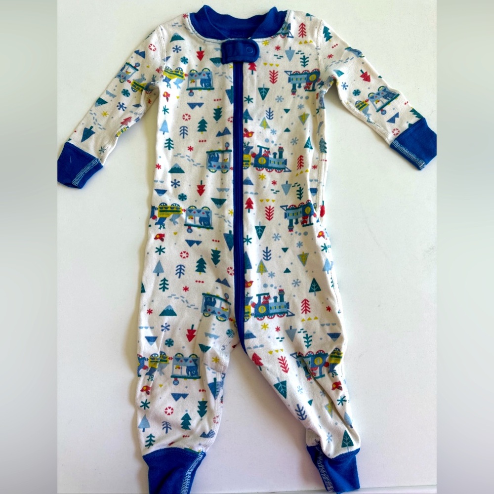 EUC Hanna Andersson TRAINS ORGANIC PAJAMAS 6-12 Months